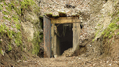 Grube Walpot 2011 vor dem Zumauern des Mundloches